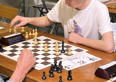 Tournoi de Signy échecs partie blitz